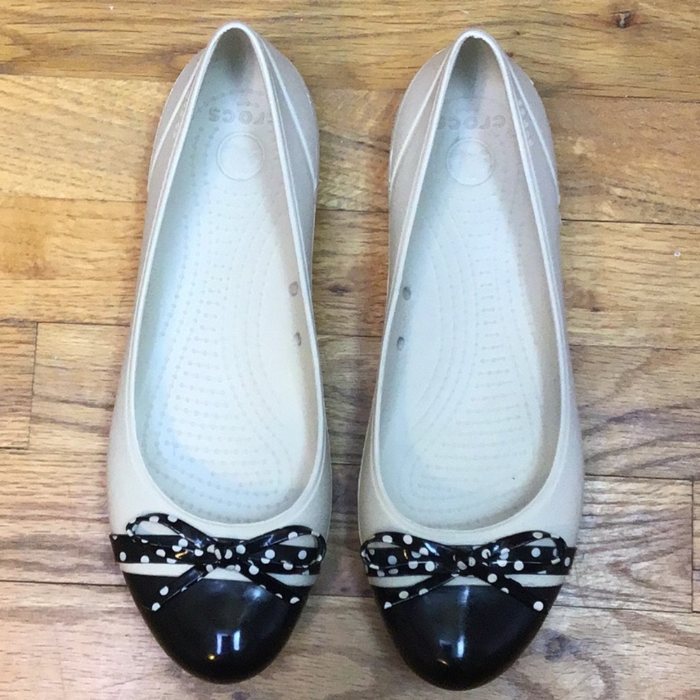 CROCS Cream/Black With Polka Dot Bow Casual Shoes